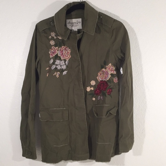 American Rag Embroidered Cargo Jacket XS - Picture 2 of 6